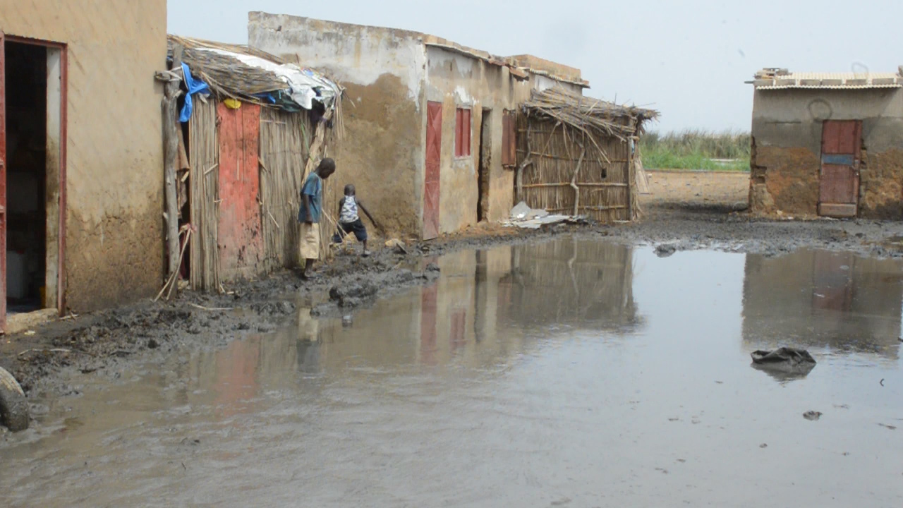 Pluies diluviennes dans le Saloum : De nombreux dégâts notés dans le village de Keur Ndongo … 10 Pluies diluviennes dans le Saloum : De nombreux dégâts notés dans le village de Keur Ndongo …