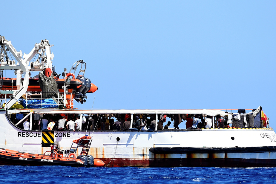 La France se dit prête à accueillir 40 migrants de l'«Open Arms» 14 La France se dit prête à accueillir 40 migrants de l’«Open Arms»