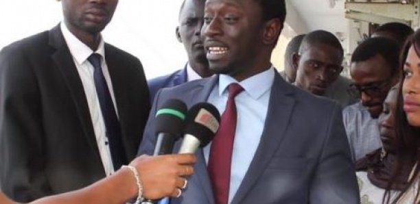 Le Pr. Abdoul Aziz Kébé: "Aujourd’hui,si le président évoque encore la problématique de l’exorbitance du fonctionnement,c'est pas de paralyser l’action administrative, mais plutôt de rationaliser la dépense. 15 Le Pr. Abdoul Aziz Kébé: « Aujourd’hui,si le président évoque encore la problématique de l’exorbitance du fonctionnement,c’est pas de paralyser l’action administrative, mais plutôt de rationaliser la dépense.