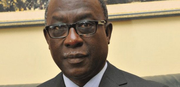 Administration et bamboula : Pathé Ndiaye veut «un audit des charges et des dépenses de l’Etat» 12 Administration et bamboula : Pathé Ndiaye veut «un audit des charges et des dépenses de l’Etat»