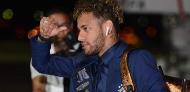 “Une guerre froide” entre les deux grands rivaux (Real,Barça) 11 “Une guerre froide” entre les deux grands rivaux (Real,Barça)