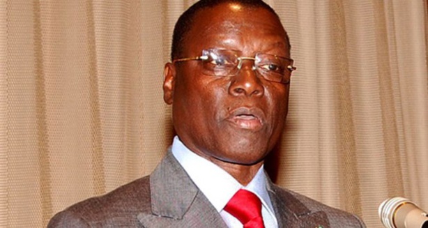A Mme La Première Dame et chère Sœur: Par Pierre Goudiaby Atepa 3 A Mme La Première Dame et chère Sœur: Par Pierre Goudiaby Atepa