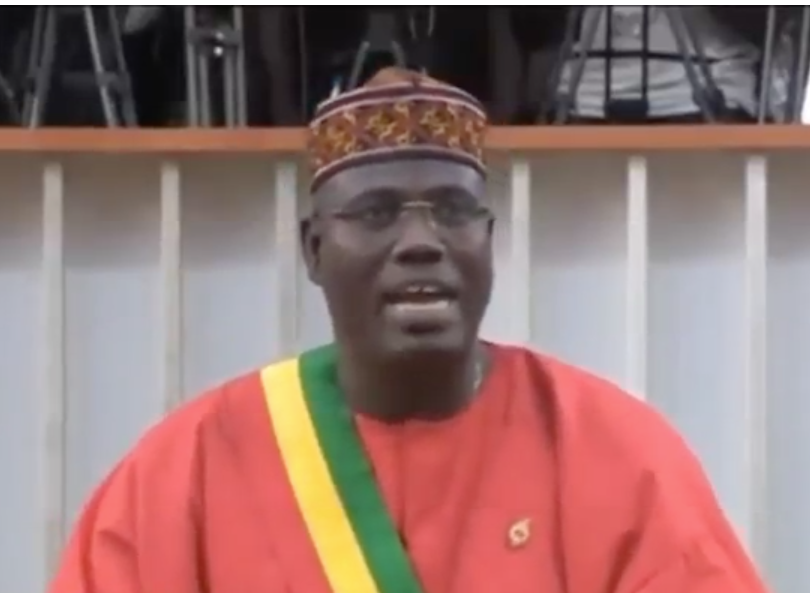 Le député Cheikh Bara Dolly dépose une plainte contre Aliou Sall aux Etats-Unis 21 Le député Cheikh Bara Dolly dépose une plainte contre Aliou Sall aux Etats-Unis