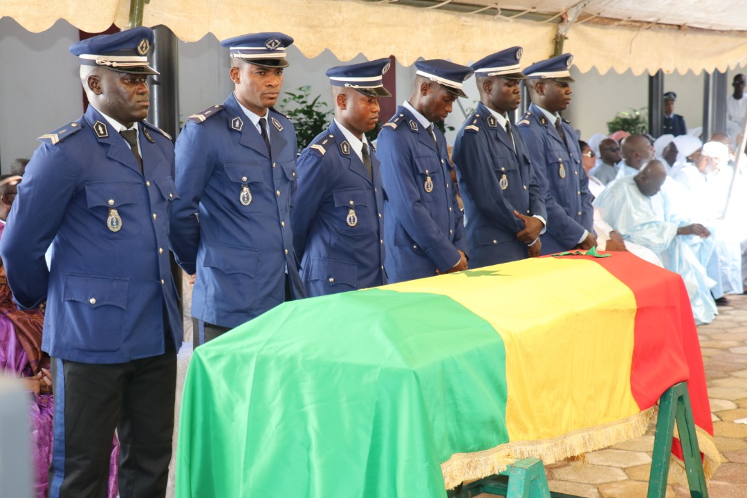 Jacques Diouf élevé au grade de commandeur de l'Ordre national du Lion à titre posthume 1 Jacques Diouf élevé au grade de commandeur de l’Ordre national du Lion à titre posthume