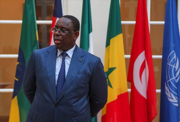 Sommet du G7: Macky revient à la charge sur le Scandale du pétrole et du gaz au Sénégal 14 Sommet du G7: Macky revient à la charge sur le Scandale du pétrole et du gaz au Sénégal