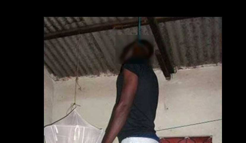 Urgent à Bignona...Le surveillant général du Lycée retrouvé pendu chez lui 18 Urgent à Bignona…Le surveillant général du Lycée retrouvé pendu chez lui