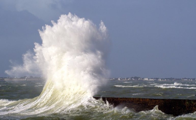 Houle dangereuse sur les côtes casamançaises, à partir de ce jeudi 12 Houle dangereuse sur les côtes casamançaises, à partir de ce jeudi