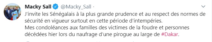 Macky invite les Sénégalais à respecter les normes de... 1 macky sall attention large