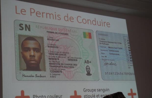 Permis de conduire biométrique: Un projet illégal, couteux, excessif, intrusif et dangereux (ASUTIC)