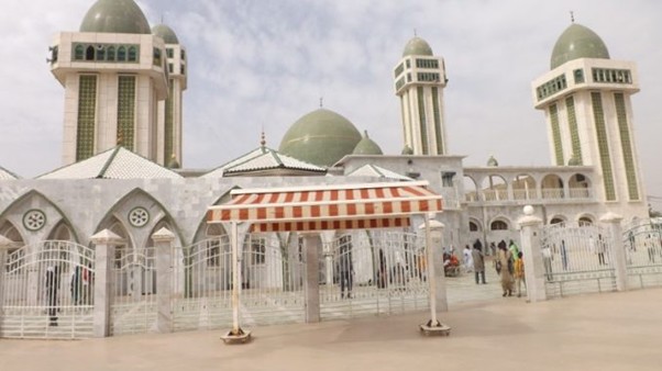 mosquée médina baye niasse