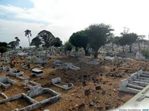 Profanation cimetière de Soumbédioune : huit suspects interpellés 18 Profanation cimetière de Soumbédioune : huit suspects interpellés