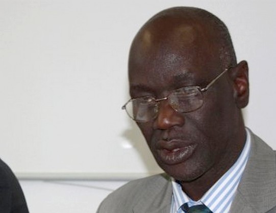 Report élection : Aliou Ndao rejette les accusations à l'encontre de Macky 2 report