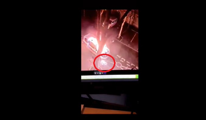 brûle voiture police