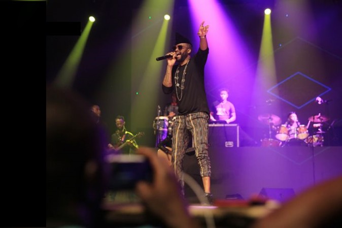 Fally Ipupa fait un malaise à Abidjan...après un concert 13 Fally Ipupa fait un malaise à Abidjan…après un concert