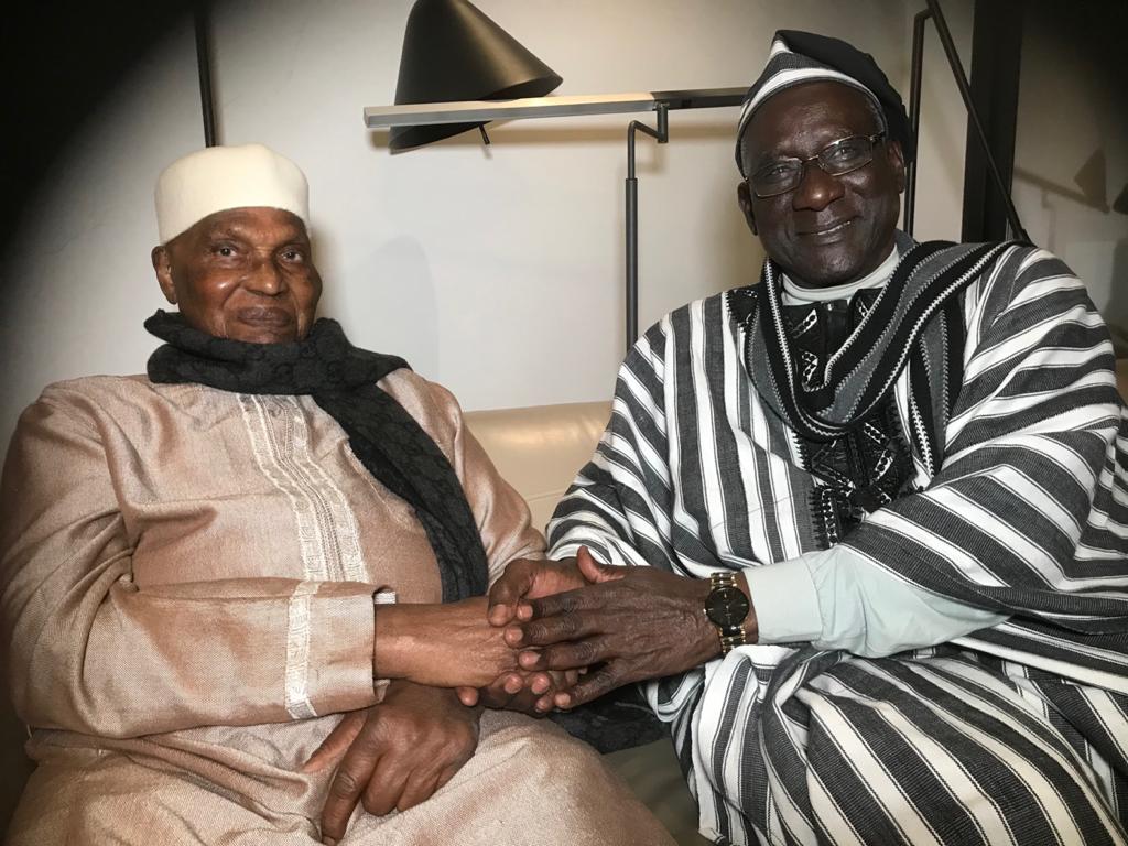 466000E9 1838 4607 AEEF C043E63FE366