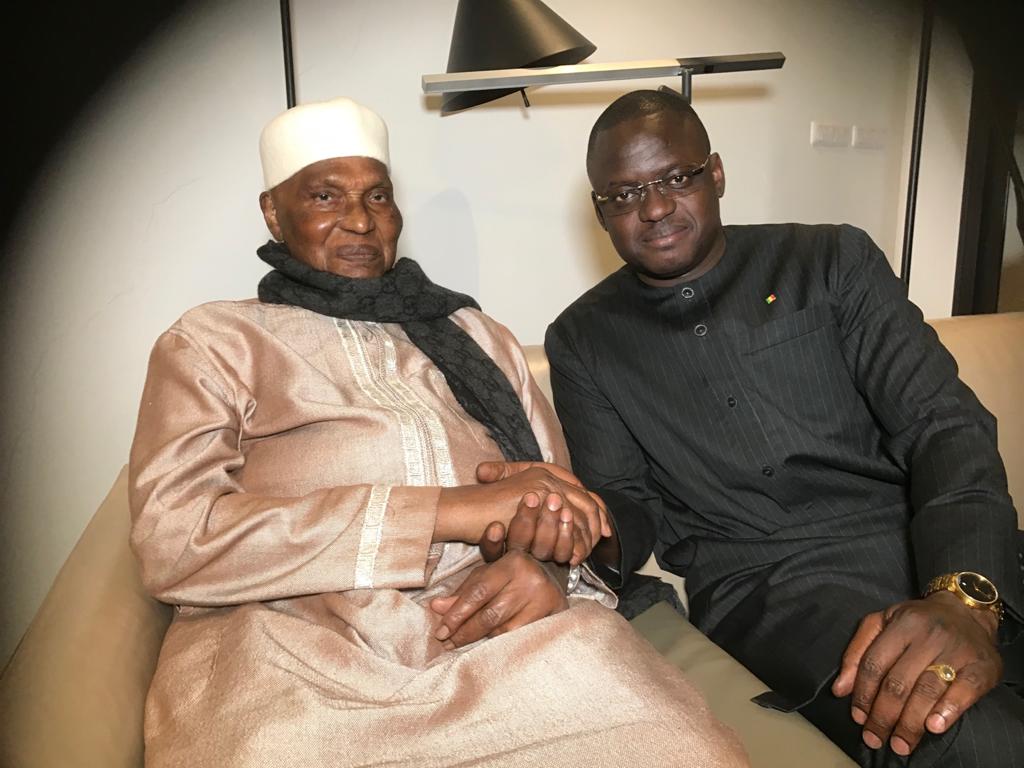 56300153 81B4 4E30 9AD8 53E931972F50