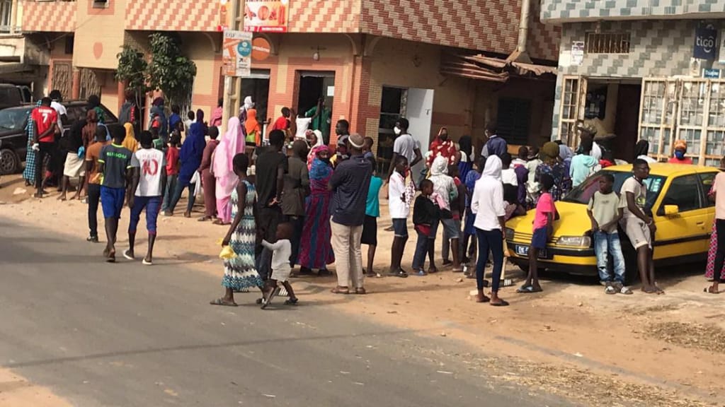 E9A3681E 121C 4E25 A35D 857C5A9E0A83