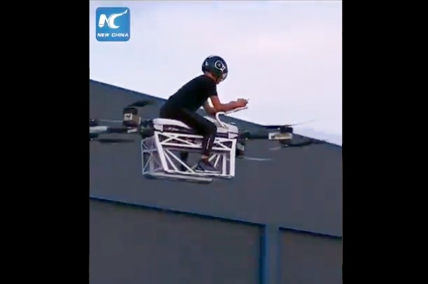 chinois moto volante