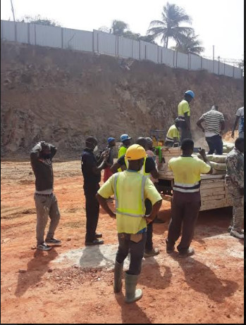 La commune de Mermoz Sacré-Cœur arrête des travaux...sur le Littoral ! 2 barth1