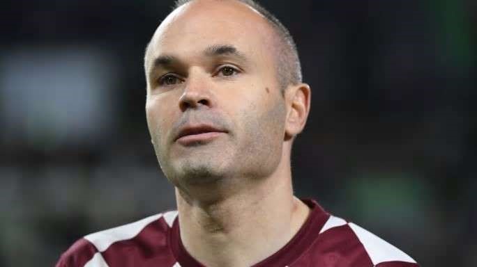 Les 10 footballeurs les mieux payés de la planète selon Forbes 5 foot iniesta