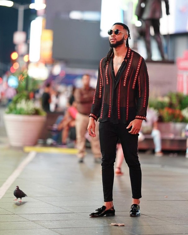 Le chanteur Flavour coupe ses dreadlocks…la photo fait mouche 1 flavour