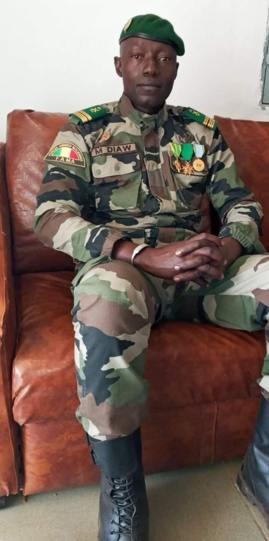 Mali : Coup d'Etat militaire en cours...Plusieurs autorités arrêtés 1 colonel Diaw Mali