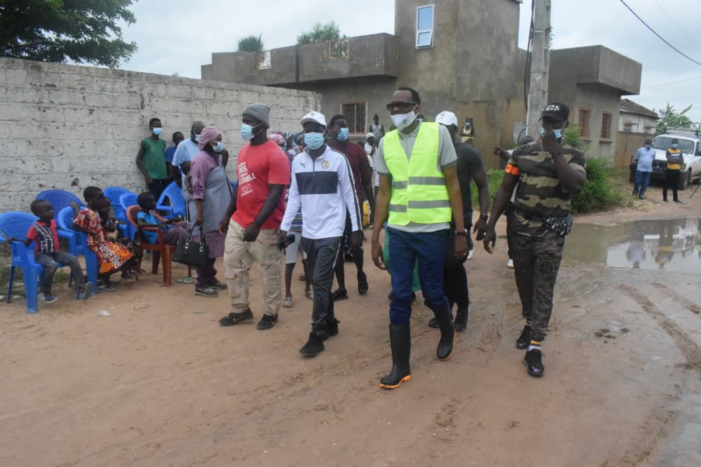 Inondations : Habib Niang vole au secours des sinistrés et fustige la gestion du maire 8 IMG 20200913 WA0044
