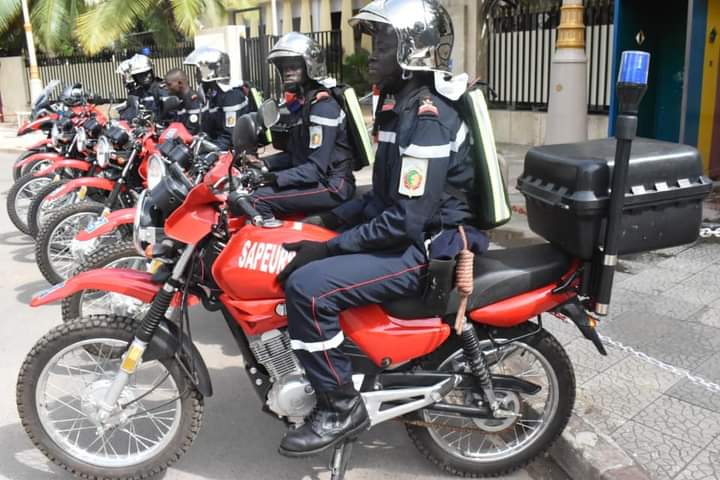 La Brigade Nationale des Sapeurs Pompiers se dote d'une nouvelle flotte de motos d'intervention 2 FB IMG 1601555444715