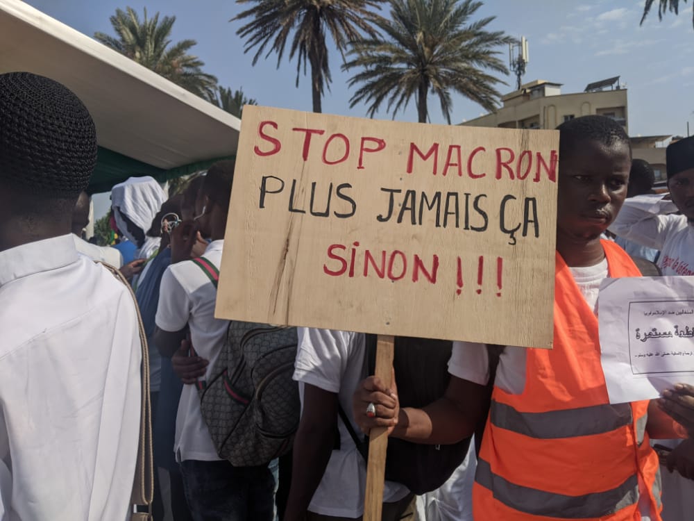 B8C25A33 FE3A 4D9A 84C3 6A30D5A2BF3A