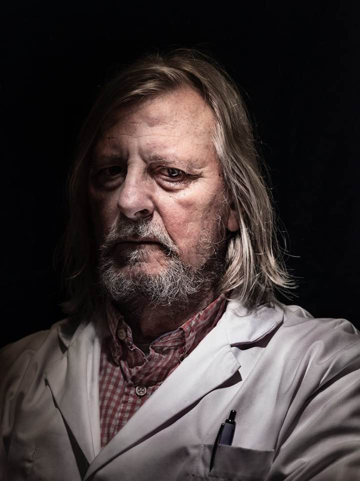 Covid 2020 : Les visages d’une pandémie 7 Raoult