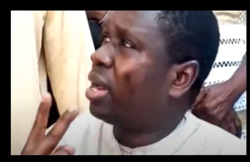 Voici le politicien qui a vendu son âme à Macky pour…l’argent 1 politicien