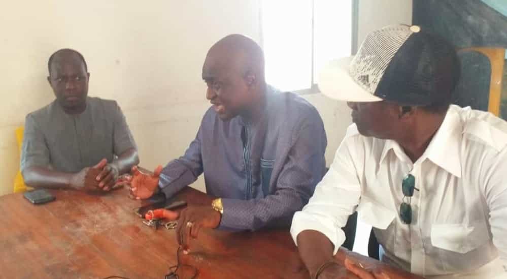 12EC9D62 986E 4A3F 9D5C 94D27520D44C