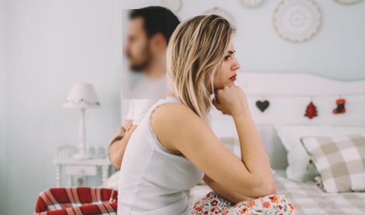 Elle avoue à son mari qu'elle le trompe...elle le tue après... 1 mari