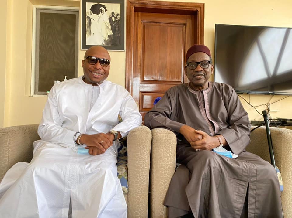 Barthélemy Dias chez Serigne Maodo Sy Dabakh 1 262195278 444442940373263 7279272852355350067 n