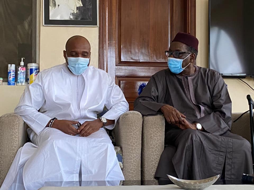 Barthélemy Dias chez Serigne Maodo Sy Dabakh 2 262322921 444442957039928 5788461880910225266 n