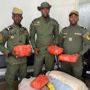 Douane Drogue e1636724410270