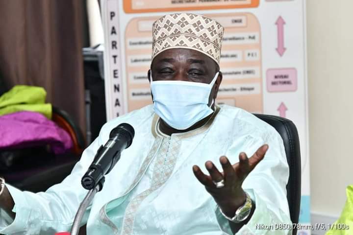Covid-19 : Le Pr Mboup alerte sur la progression du variant Omicron au Sénégal