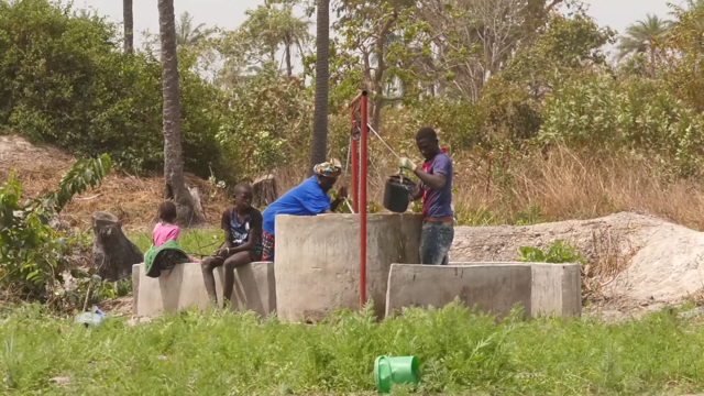 Bignona : Le programme « karonghen » 3 fait renaître l’espoir 5 point deau jardin koulobory