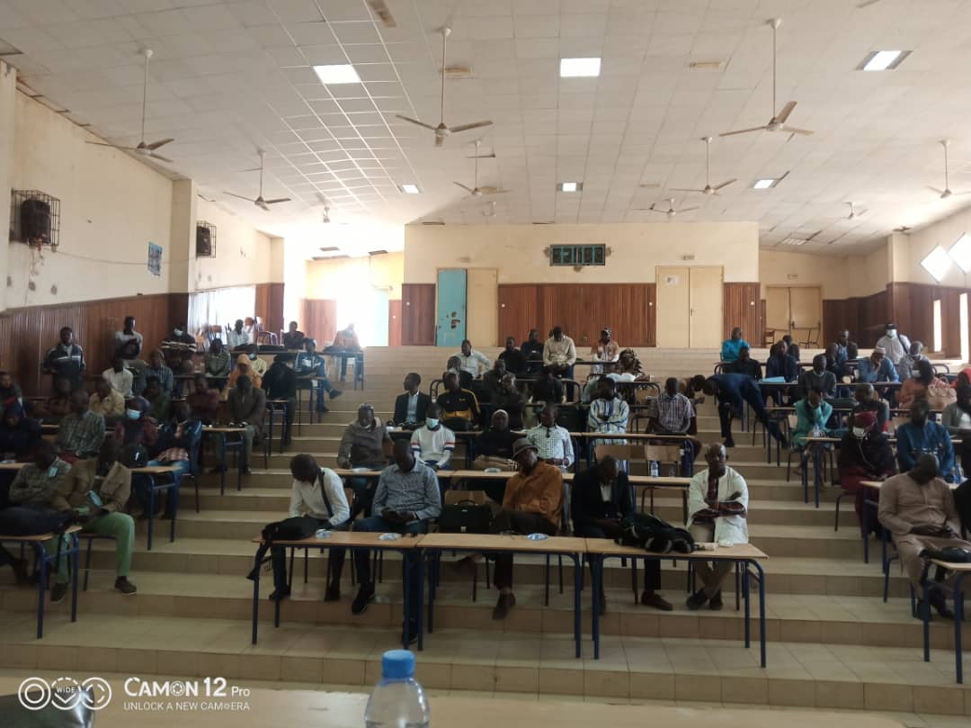 Des enseignants demandent au SAEMSS de signer le protocole d'accord 1 Enseignant