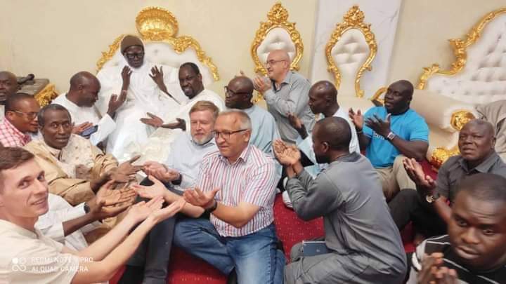 Touba : La délégation Russie-Ukraine chez Serigne Mountakha Mbacke 4 FB IMG 1648163665549