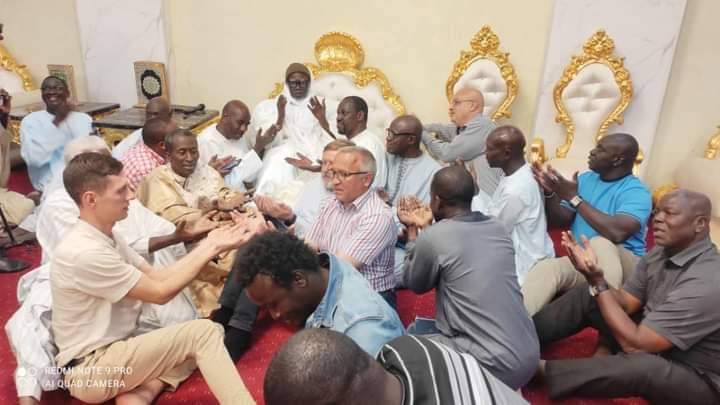 Touba : La délégation Russie-Ukraine chez Serigne Mountakha Mbacke 2 FB IMG 1648163669429