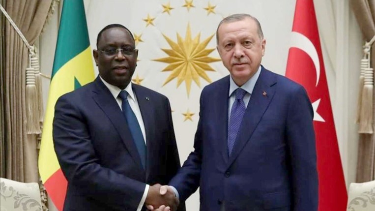 Macky Sall - Karim Wade…Un président étranger dans la médiation finale 2 karim