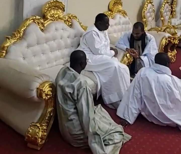 914C8260 D01E 4869 9B7C B0988C4221B9