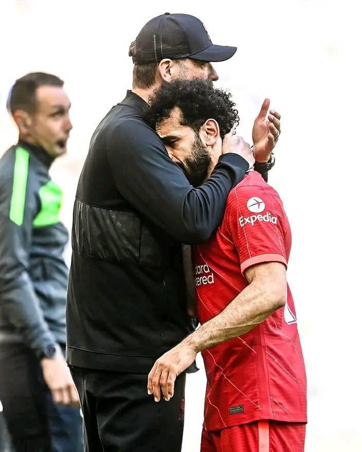 221772399587 status 890f79f8172d45cc9207cc32393226e2