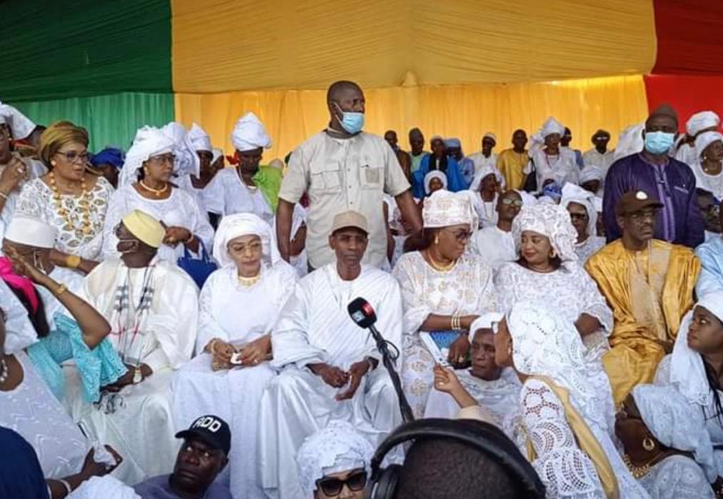 Podor : Un proche d'Abdoulaye Daouda Diallo tire sur les "détracteurs" du ministre 7 Podor : Un proche d’Abdoulaye Daouda Diallo tire sur les « détracteurs » du ministre