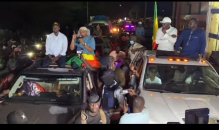 Législatives : Sonko en roue libre dans le fief de Farba Ngom 3 Législatives : Sonko en roue libre dans le fief de Farba Ngom