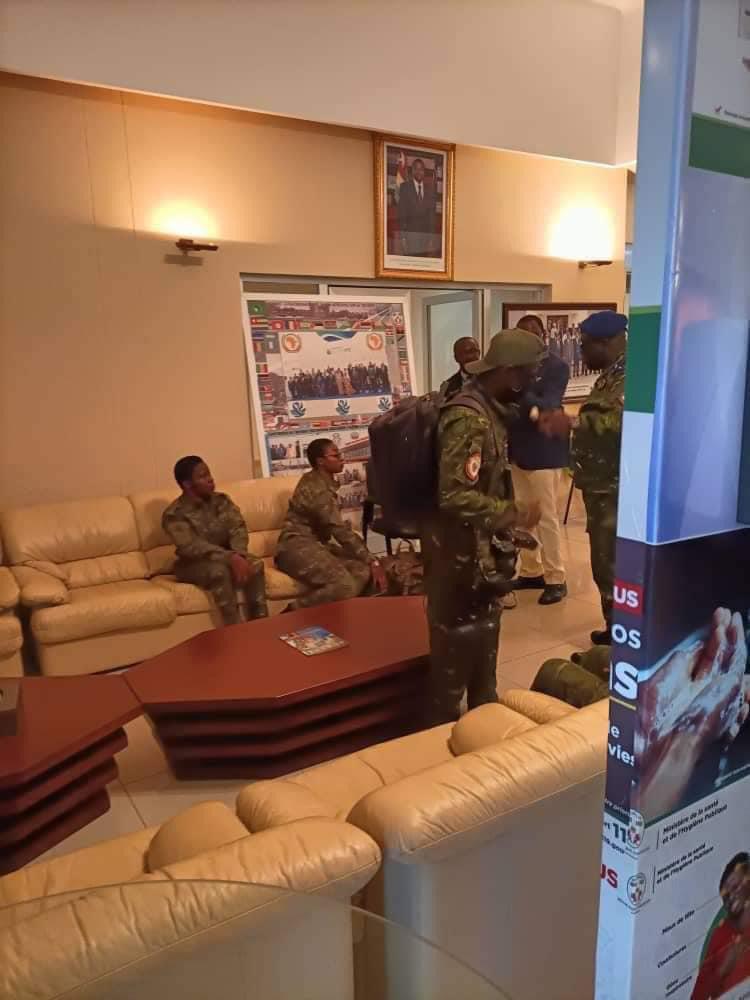 221776853100 status ce7861420cfd444d8405b0c4c17e0410