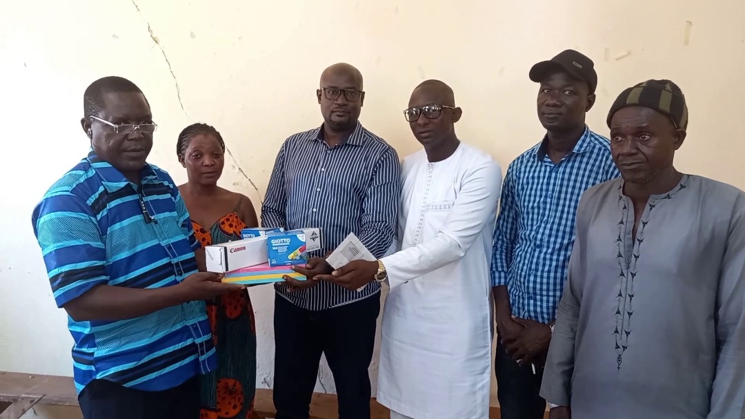Bignona : Le Maire de Tenghori soulage les parents et les écoles 11 Bignona : Le Maire de Tenghori soulage les parents et les écoles