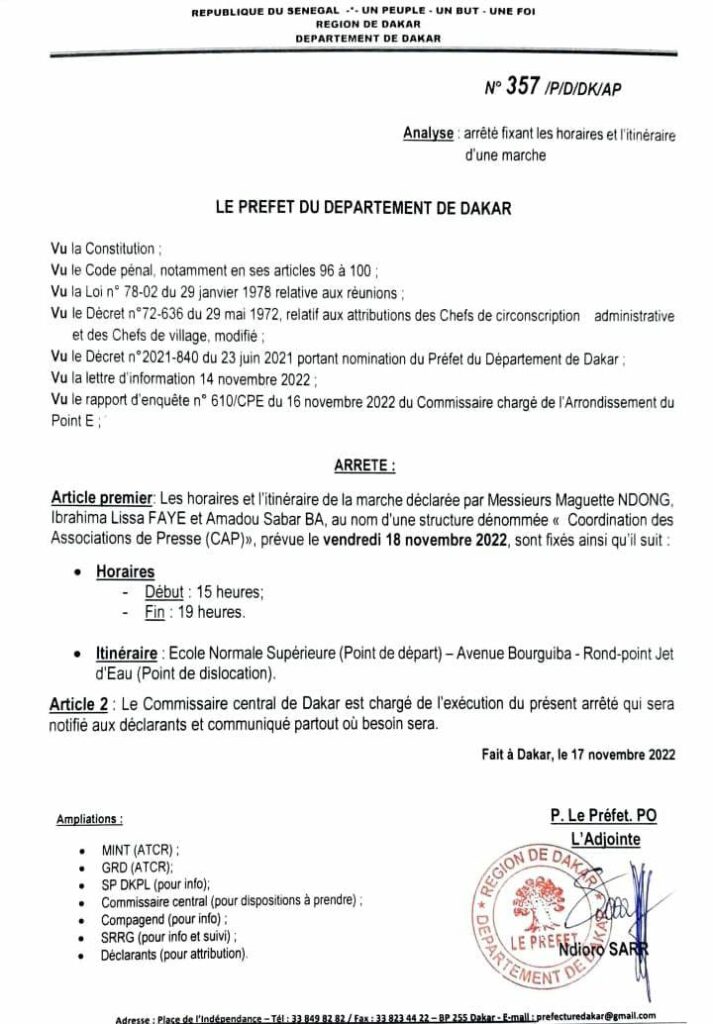 marche journaliste 713x1024 1