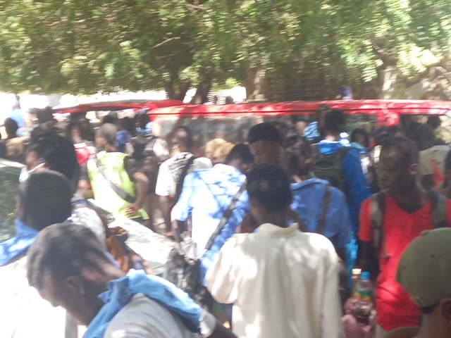 Les élèves de Mbacké dans la rue (images) 9 20230130 112852